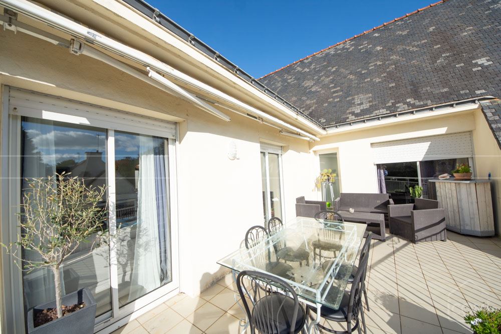 GRANDE MAISON FAMILIALE DE +200M² - 6/9 CHAMBRES - TERRAIN +700 M² POSSIBLE 1200M² - RARE - IDEAL GRANDE FAMILLE photo 3