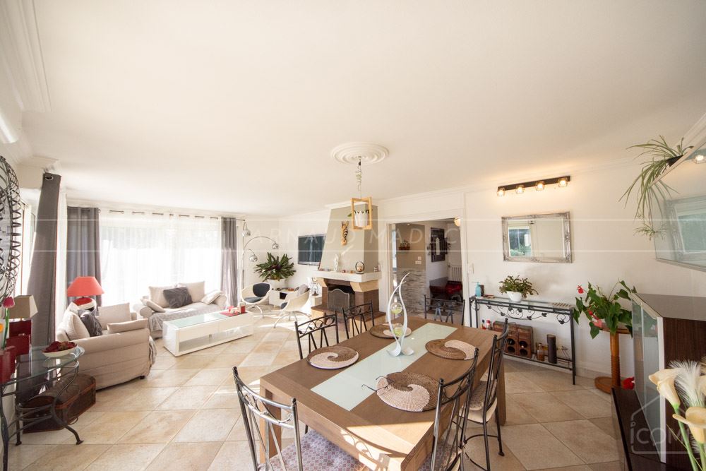 GRANDE MAISON FAMILIALE DE +200M² - 6/9 CHAMBRES - TERRAIN +700 M² POSSIBLE 1200M² - RARE - IDEAL GRANDE FAMILLE photo 5