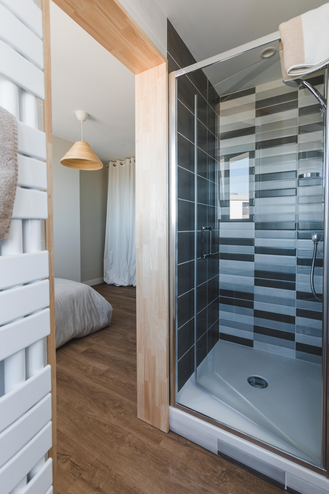 APPARTEMENT T6 DE 103M² AVEC COLOCATAIRES EN PLACE AVEC UN EXCELLENT RENDEMENT SUR DALLE BETON photo 5