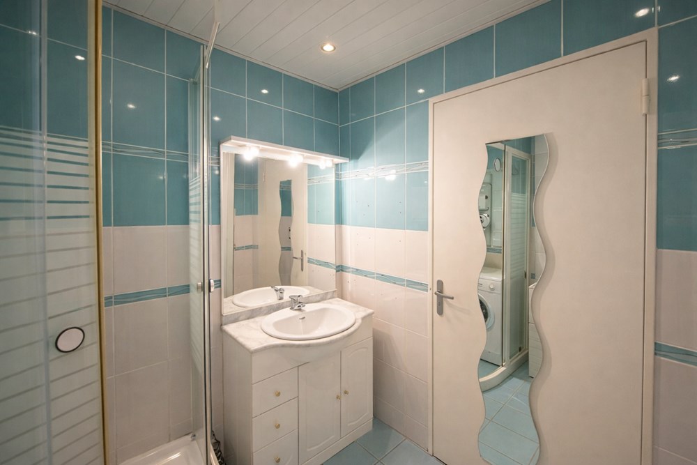 APPARTEMENT T3 - GRANDE PIECE DE VIE - DALLE BETON - FAIBLES CHARGES - COUP DE COEUR photo 5