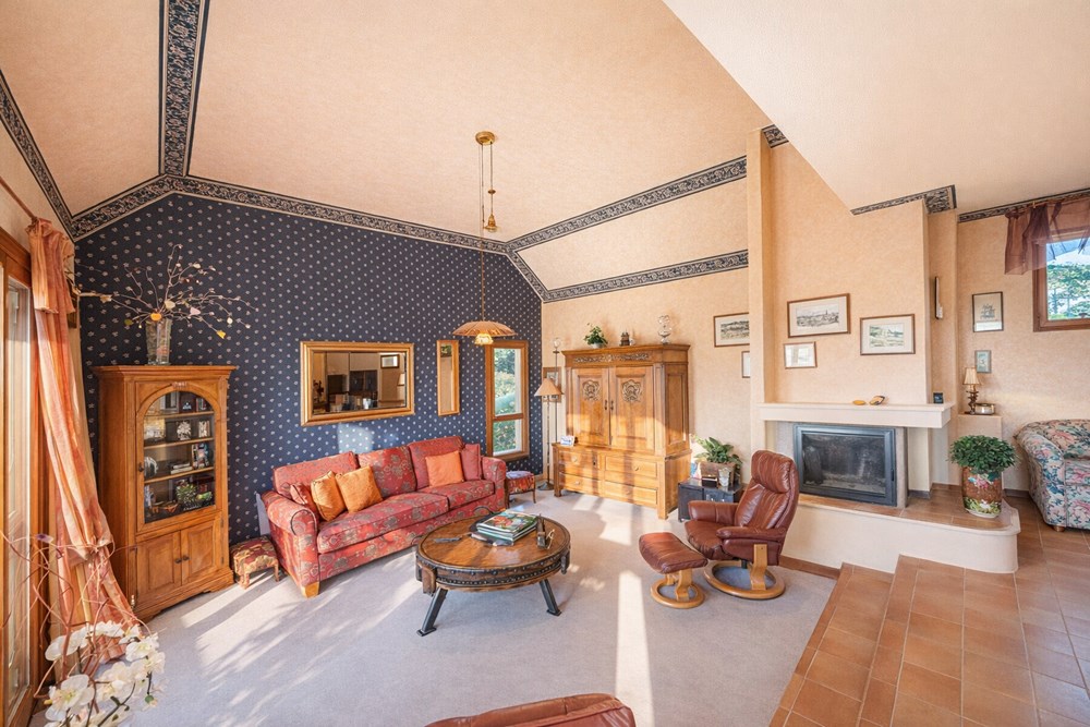MAISON T7 - 4/5 CHAMBRES - TERRAIN ARBORE ENTRE 800/1000M² - RARE - CALME - EXCEPTIONNEL photo 2