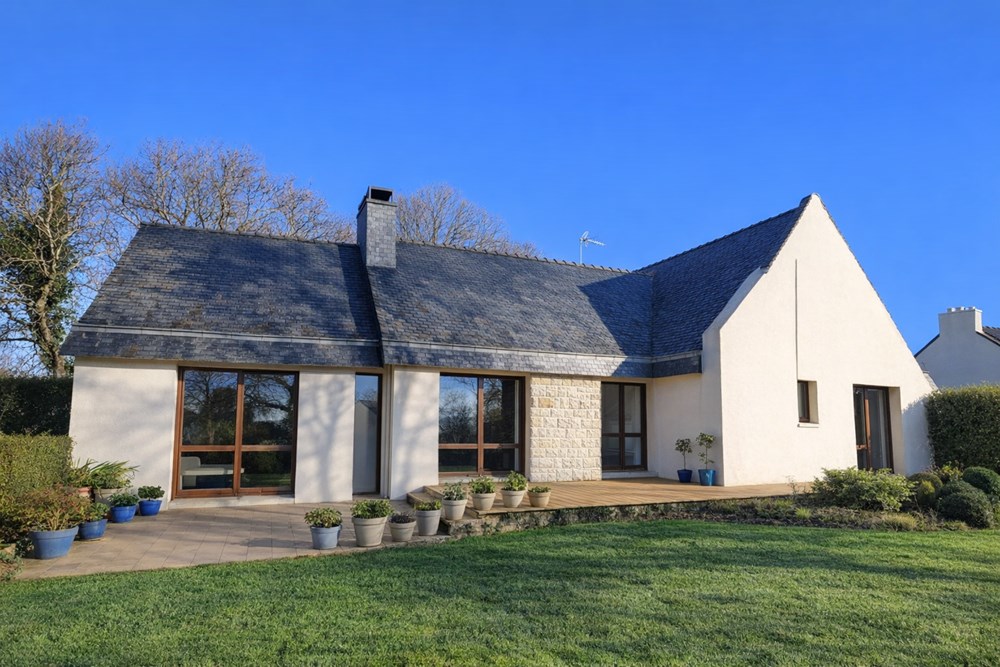 MAISON T7 - 4/5 CHAMBRES - TERRAIN ARBORE ENTRE 800/1000M² - RARE - CALME - EXCEPTIONNEL