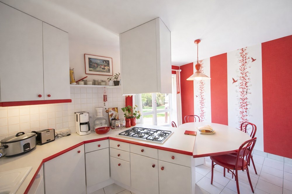 MAISON T7 - 4/5 CHAMBRES - TERRAIN ARBORE ENTRE 800/1000M² - RARE - CALME - EXCEPTIONNEL photo 3