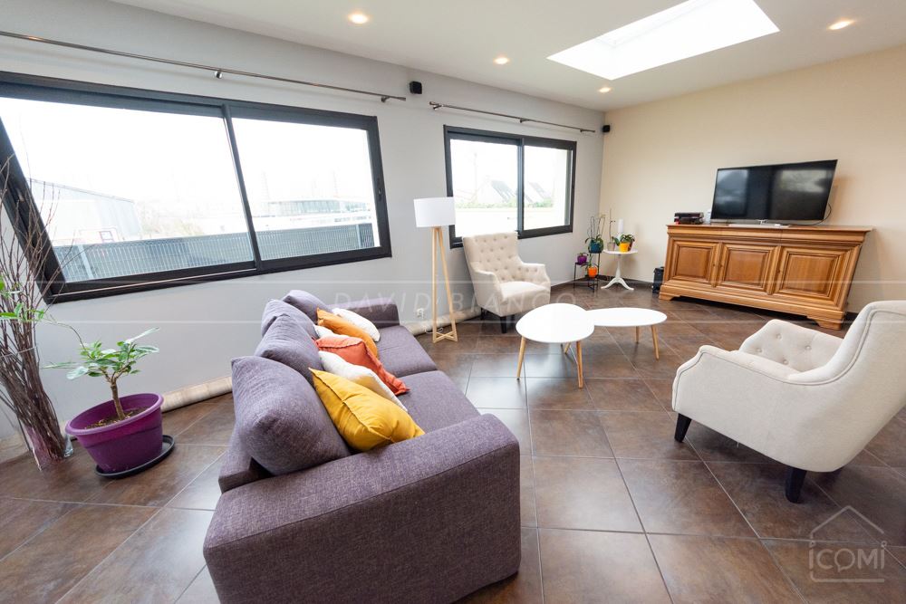 MAISON INDIVIDUELLE T6 181M² - 4 CHAMBRES POSSIBLE 5 - GRANDE PIECE DE VIE - AUCUN TRAVAUX - TERRAIN CLOS 375M²