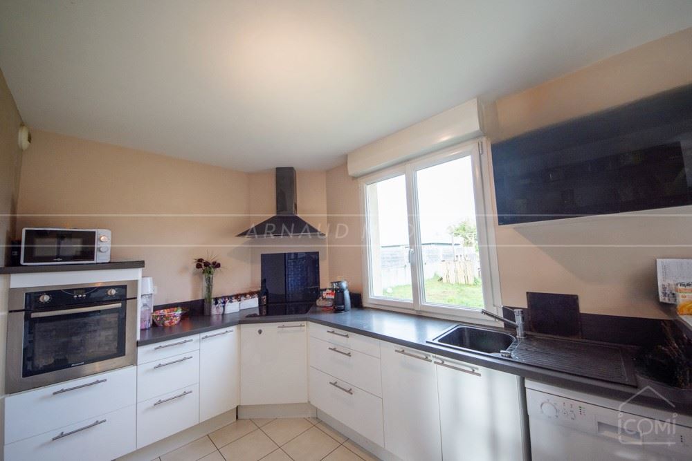 MAISON CONTEMPORAINE T5 DE 100M² -TERRAIN 500M² - GARAGE - POELE - EXCELLENT DPE - RARE photo 4