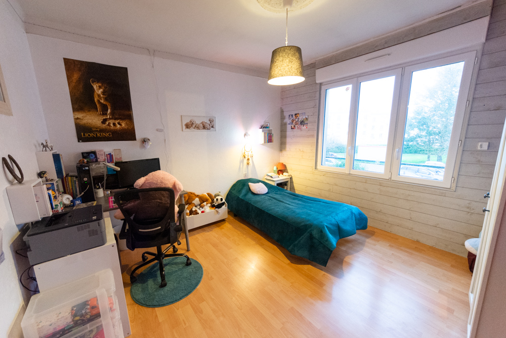 MAISON DE VILLE T7/8 DE 152M² AVEC SOUS-SOL - GARAGE - 5 CHAMBRES SUR TERRAIN CLOS DE 180M² photo 5