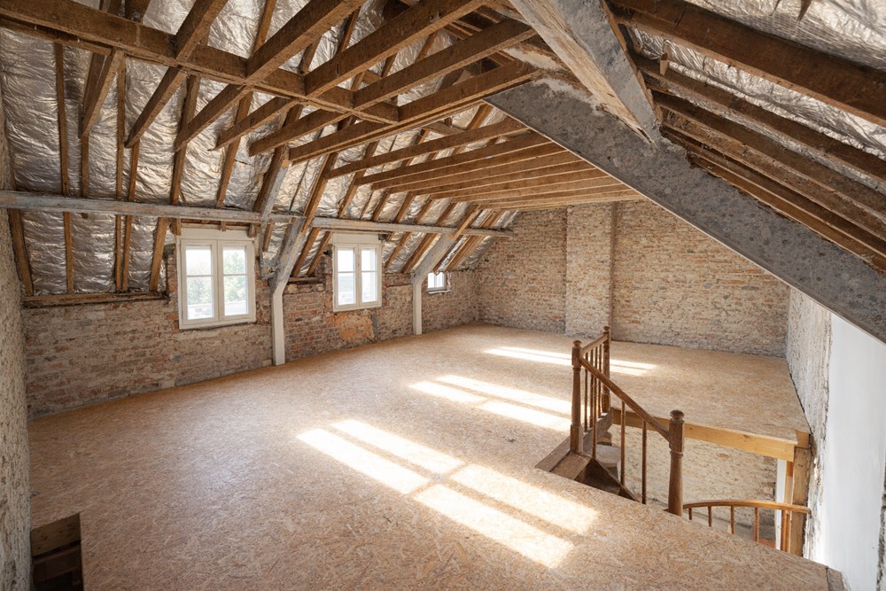MAISON 110 M² A FINIR DE RENOVER - JARDIN CLOS DE 634 M² - BIEN TRES RARE A LA VENTE DANS CETTE COMMUNE COTIERE PROCHE DES PLAGES - photo 5