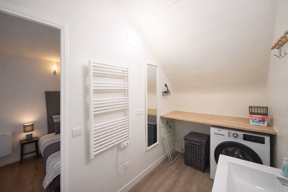 APPARTEMENT T2 COTE GAUCHE - 30M² - DERNIER ETAGE - IDEAL PIED A TERRE OU INVESTISSEUR (LOCATION SAISONNIERE) - EXTENSION POSSIBLE photo 5
