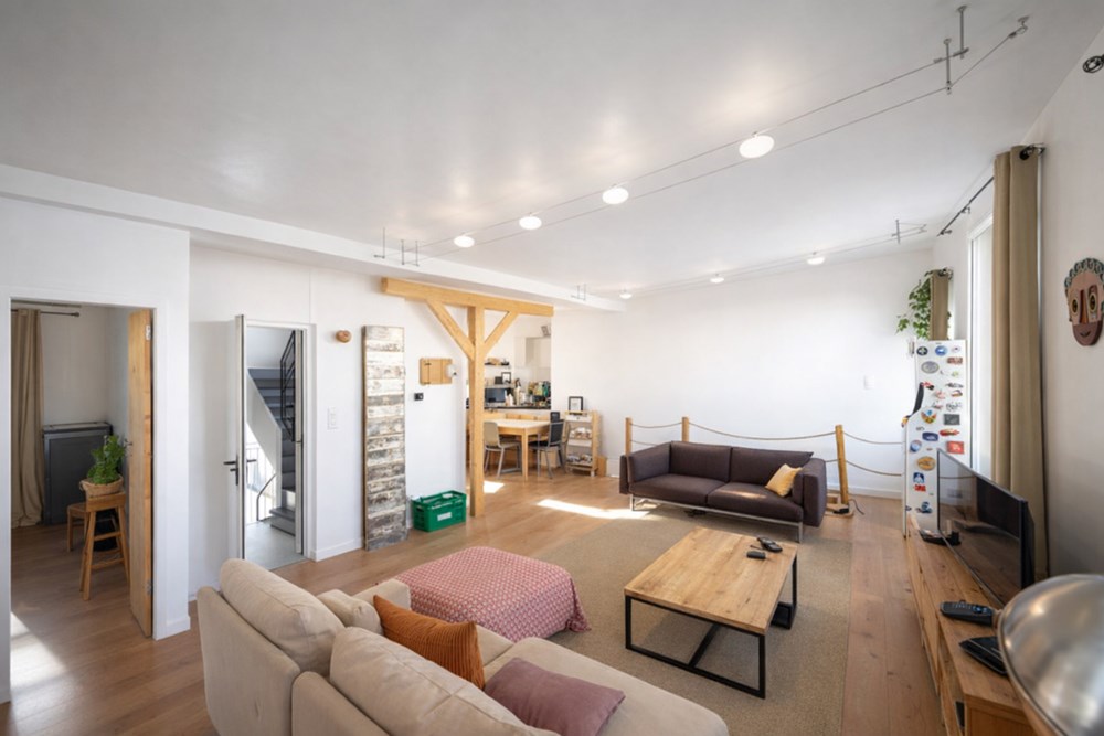 APPARTEMENT DUPLEX DE 105M² - 3/4 CHAMBRES - SUPERBE PIECE DE VIE 50M² - RARE photo 2