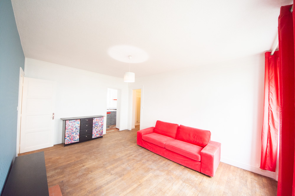 APPARTEMENT T3 - BEL ESPACE DE VIE DE 30M² - 2 GRANDES CHAMBRES - CALME - RARE photo 3