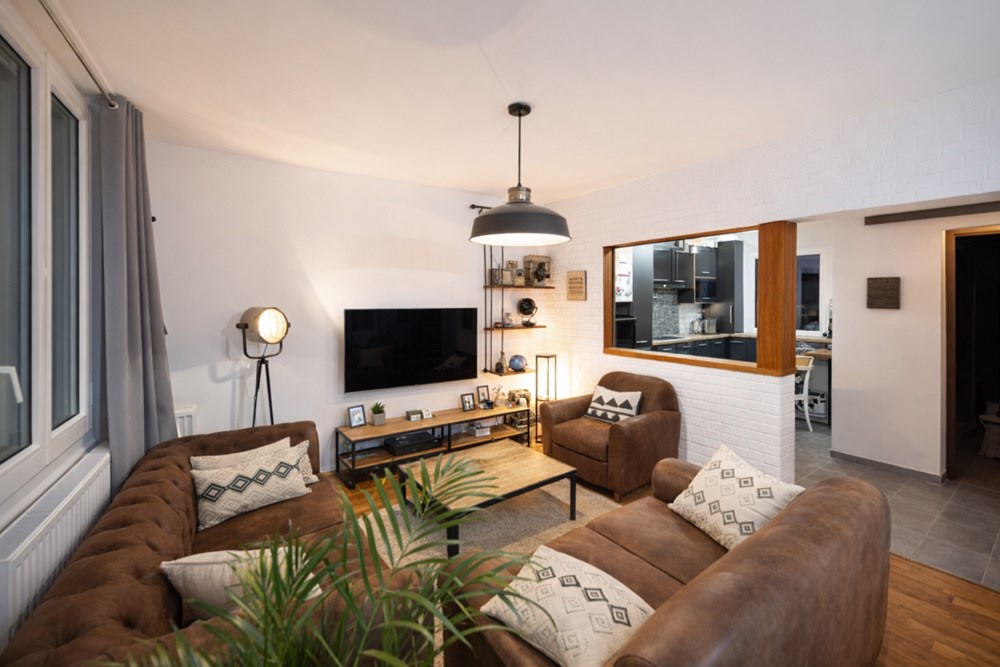 APPARTEMENT 65M² - CENTRE VILLE - 2 CHAMBRES - COUP DE COEUR - PROCHE ECOLES - DALLE BETON photo 2