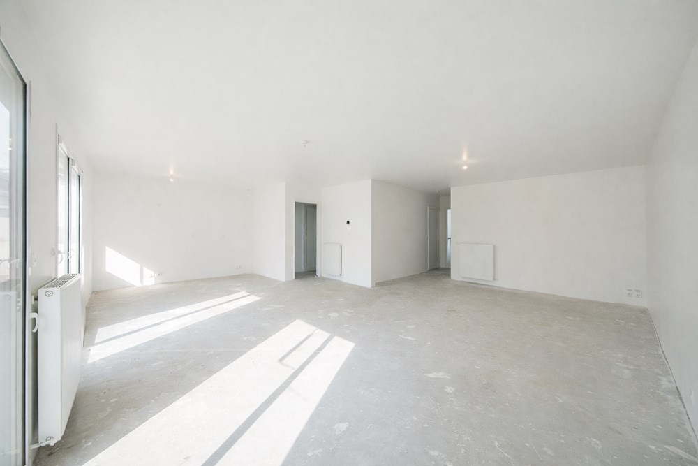 MAISON CONTEMPORAINE T5 DE 2020 - 3 CHAMBRES (4 POSSIBLES) - TERRAIN ENVIRON 600 M² - GRANDE PIECE DE VIE - RARE - EXPOSITION SUD - SOUS DECENNALE photo 3