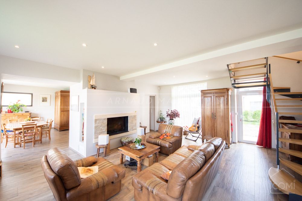 PROPRIETE 1910 AVEC EXTENSION CONTEMPORAINE 2015 - FRONT DE MER ET VUE MER - PIECE DE VIE DE +60M² - 6 CHAMBRES
