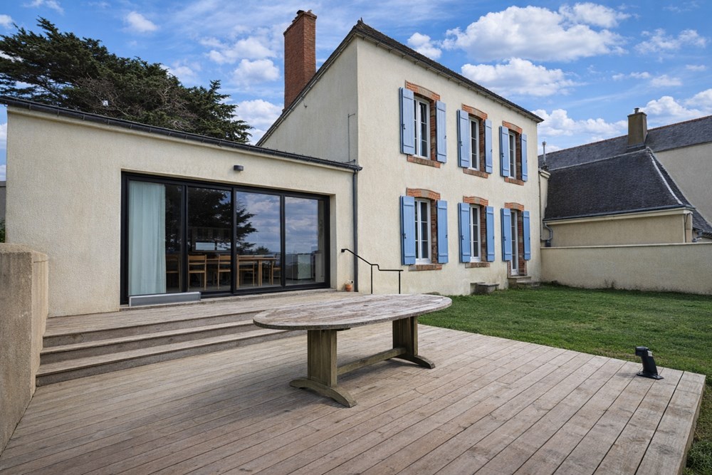 PROPRIETE 1910 AVEC EXTENSION CONTEMPORAINE 2015 - FRONT DE MER ET VUE MER - PIECE DE VIE DE +60M² - 6 CHAMBRES photo 5