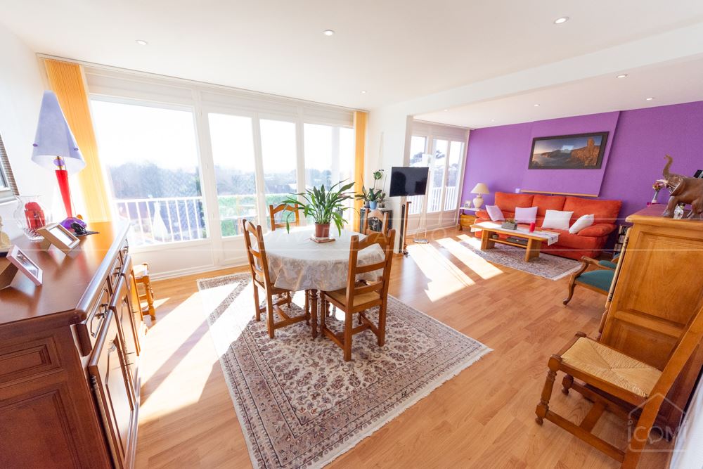 APPARTEMENT T5 85M² - DALLE BETON - VUE MER - 3 CHAMBRES - BALCON - ASCENSEUR - PLACE DE PARKING PRIVATIVE photo 2