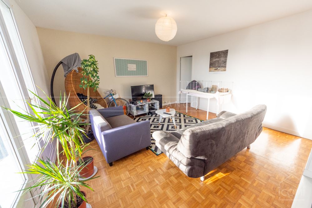 APPARTEMENT T5 83M² - DALLE BETON - BALCONS - COLOCATAIRES EN PLACE - BON RENDEMENT LOCATIF photo 3