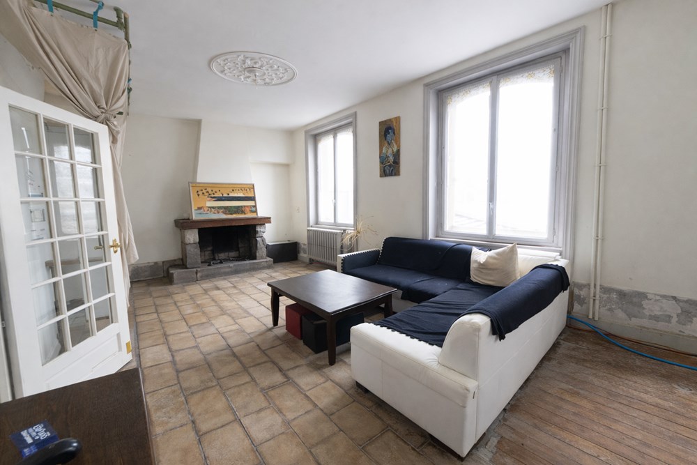 GRANDE MAISON - 240M² - DIVISION EN APPARTS POSSIBLE - 4 ACCES INDEPENDANTS - GRAND GARAGE - BIEN RARE - FORT POTENTIEL photo 2