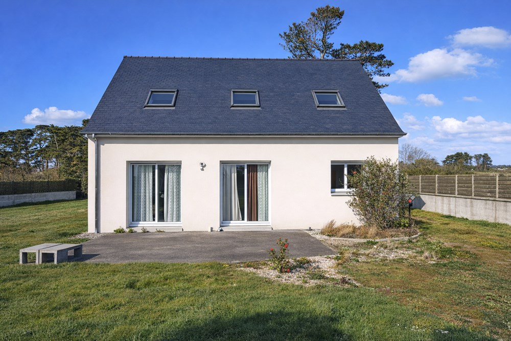 MAISON RECENTE 2014 - ESPACE VIE RDJ AVEC SUITE PARENTALE - 4 CHAMBRES (5 POSSIBLE) - TERRAIN 900M² - GARAGE