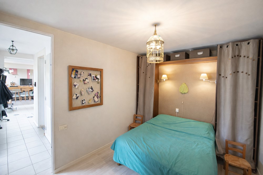 MAISON - 140 M² - COUP DE COEUR - ENVIRONNEMENT CALME - A 10' DE LA PLAGE - TERRAIN 1800 M² photo 4