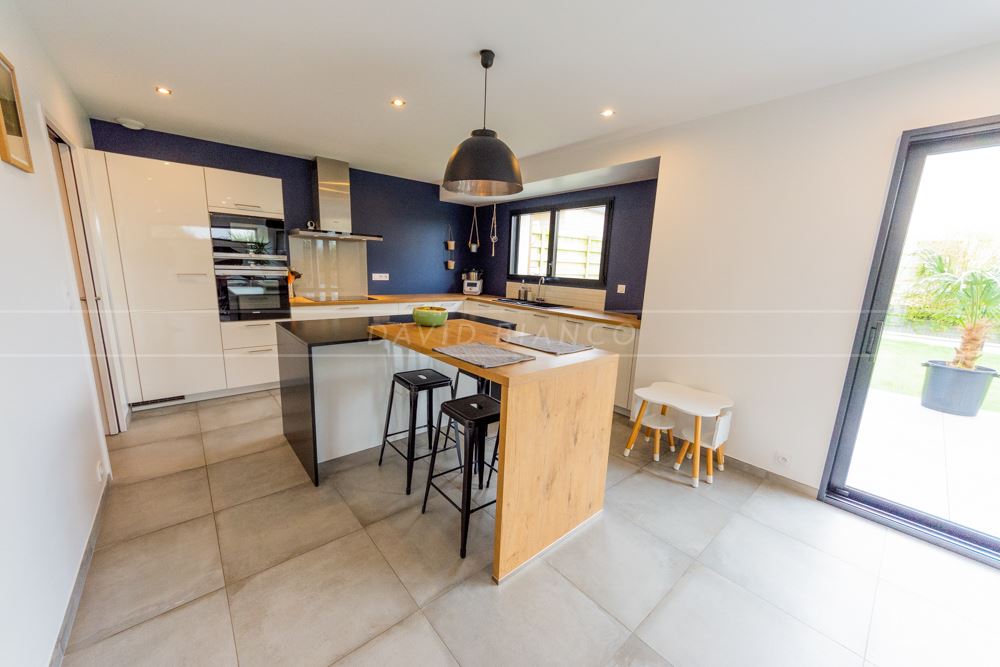 MAISON INDIVIDUELLE DE 2018 T4-5 130M² - 3 CHAMBRES - GARAGE - TERRASSE - TERRAIN CLOS 525M² photo 3