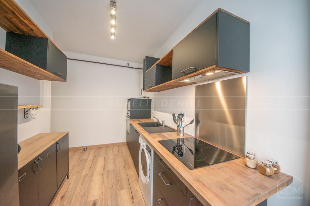 APPARTEMENT DUPLEX DE 72M2 AVEC SUITE PARENTALE ET CHAMBRE BUREAU- GAMBETTA/ ST-MICHEL - VUE DEGAGE SANS VIS A VIS PETITE VUE MER photo 5