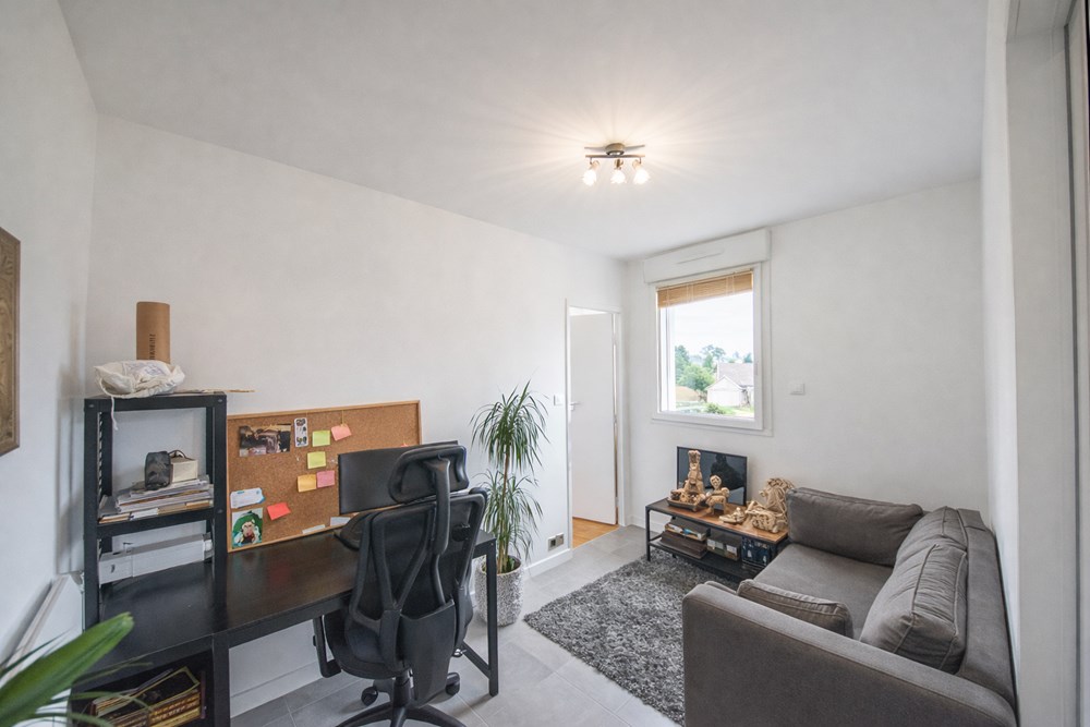 MAISON 110M² - T4 - 3 CHAMBRES - GARAGE - JARDIN - RENOVEE - COUP DE COEUR - EXPOSITION IDEALE photo 4