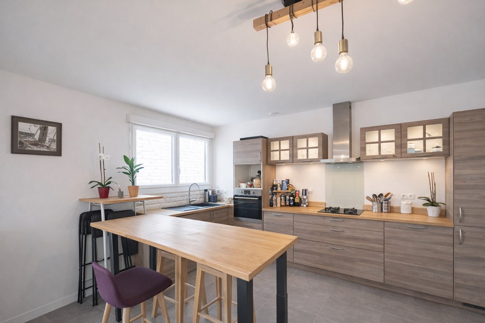 MAISON 110M² - T4 - 3 CHAMBRES - GARAGE - JARDIN - RENOVEE - COUP DE COEUR - EXPOSITION IDEALE photo 3