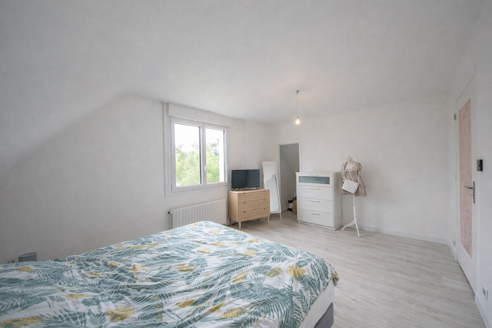 MAISON T5 SUR CAVE - 120M² - 2 CHAMBRES (3 POSSIBLE) - RENOVATION 2020 - POMPE A CHALEUR - TERRAIN CLOS 600M² photo 5