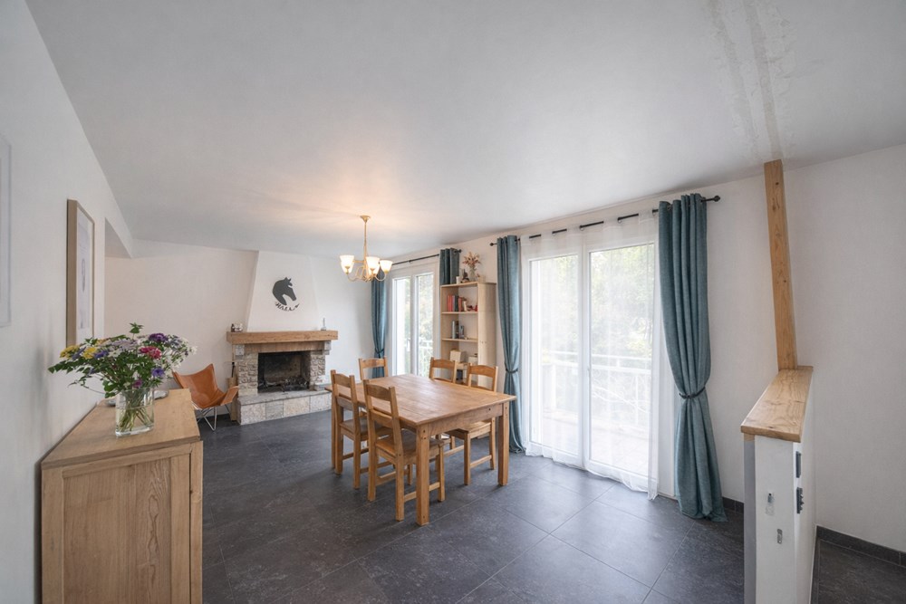 MAISON T5 SUR CAVE - 120M² - 2 CHAMBRES (3 POSSIBLE) - RENOVATION 2020 - POMPE A CHALEUR - TERRAIN CLOS 600M² photo 3