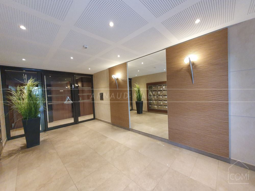 APPARTEMENT T3 - JARDIN ET TERRASSE DE 55M² EXPO SUD OUEST - PARKING PRIVATIF DEUX VOITURES - CALME - STANDING - RARE photo 4