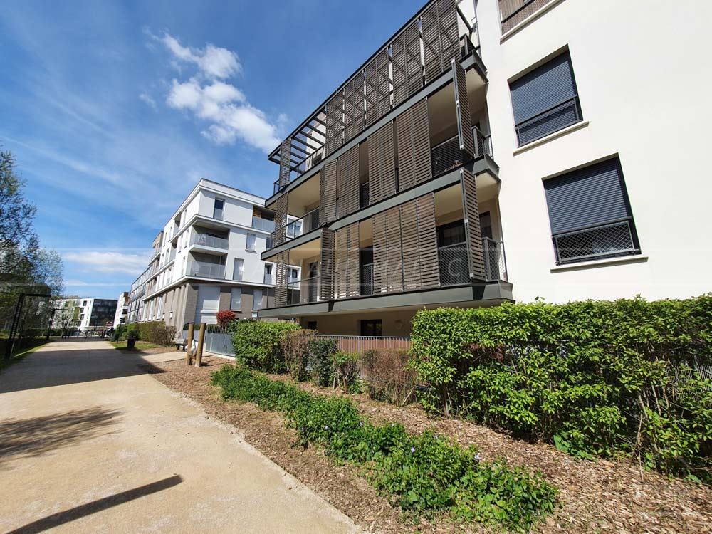 APPARTEMENT T3 - JARDIN ET TERRASSE DE 55M² EXPO SUD OUEST - PARKING PRIVATIF DEUX VOITURES - CALME - STANDING - RARE photo 2