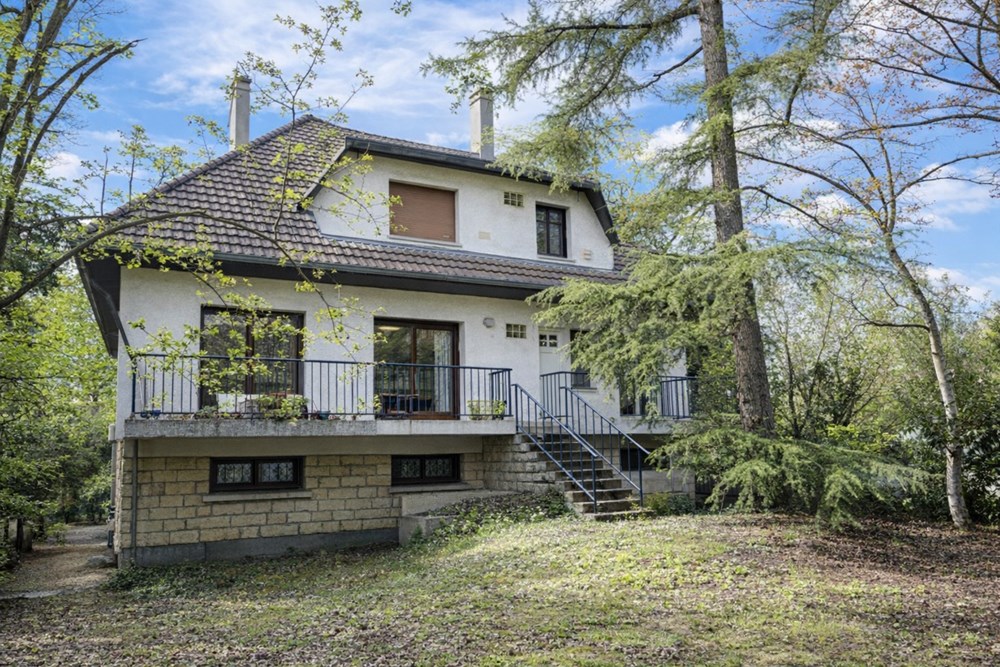 VILLEMOMBLE - MAISON - 231 M2 - 8 PIECES