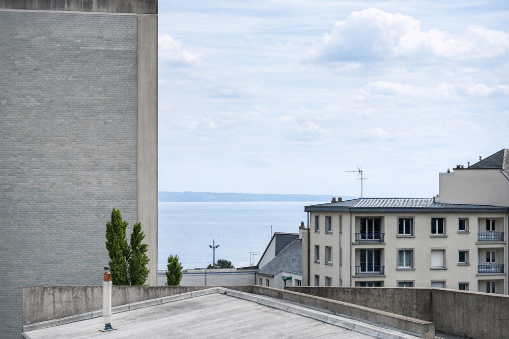 APPARTEMENT - QUARTIER ST MICHEL - T4 - 72M² - 3 CHAMBRES- SANS VIS A VIS -BALCON- DALLE BETON - GARAGE -CAVE -