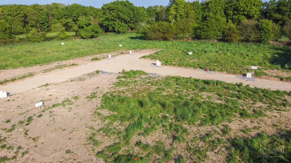 TERRAIN - 600 M² - VIABILISE - CENTRE-VILLE - PROXIMITE DE LA VOIE EXPRESS ET DE LANDERNEAU photo 3