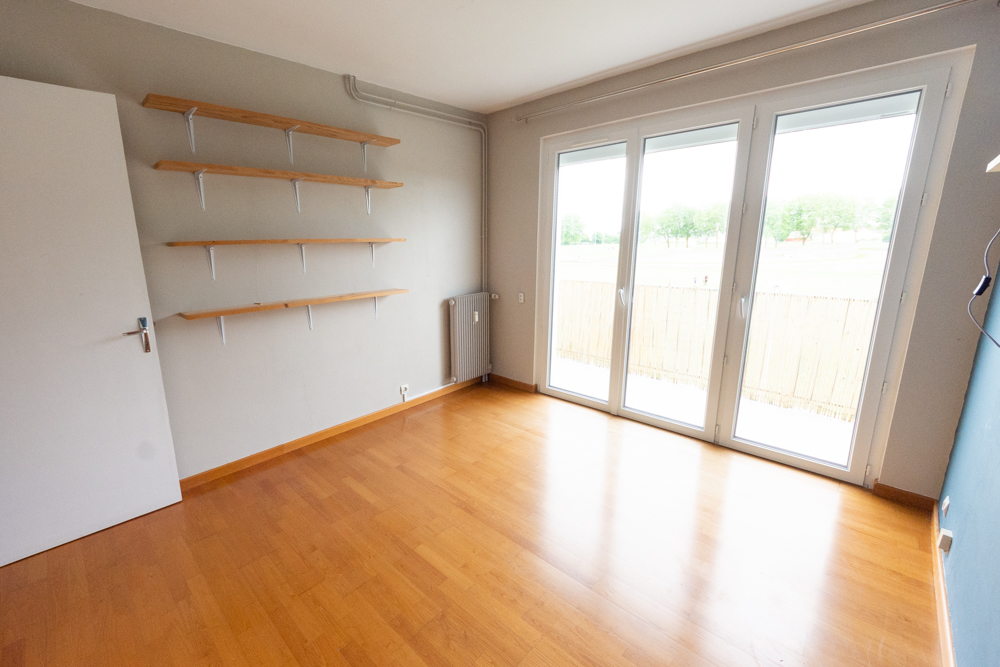 APPARTEMENT T3 DE 60M² AVEC BALCON - 2 CHAMBRES - CAVE BETONNEE - JARDIN COLLECTIF - GARAGE EN OPTION photo 5