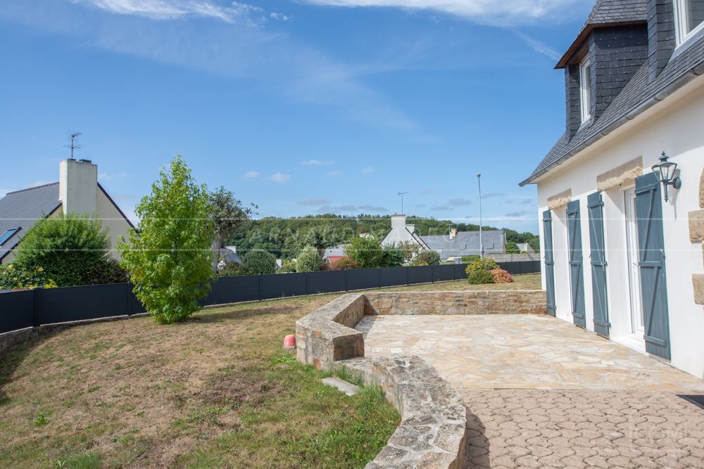 PROPRIETE 170M²/215M² - TERRAIN +850 M² - 5 CHAMBRES - EXPOSITION SUD OUEST - AUCUNS TRAVAUX - RARE photo 4
