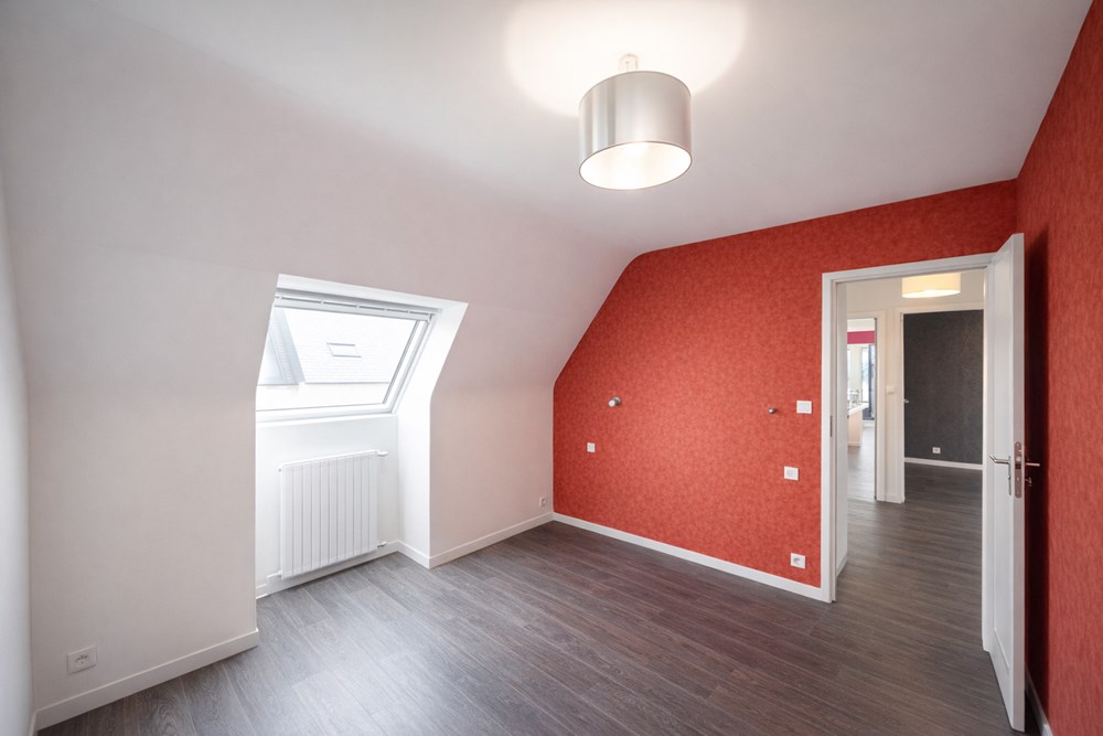 PROPRIETE 170M²/215M² - TERRAIN +850 M² - 5 CHAMBRES - EXPOSITION SUD OUEST - AUCUNS TRAVAUX - RARE photo 5