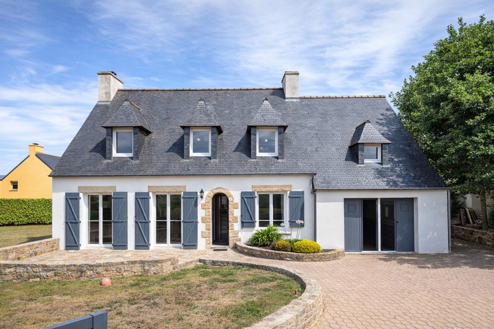 PROPRIETE 170M²/215M² - TERRAIN +850 M² - 5 CHAMBRES - EXPOSITION SUD OUEST - AUCUNS TRAVAUX - RARE
