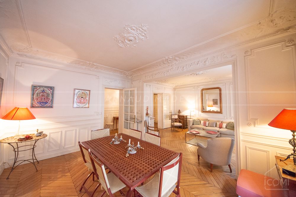 APPARTEMENT T4 DE 103 M² - SALON SEJOUR DOUBLE AVEC CHEMINEES/PARQUET/MOULURES/ROSACES - 2 BELLES CHAMBRES - RARE photo 4