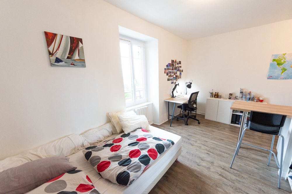 APPARTEMENT T1 BIS DE 18M² AVEC VUE DEGAGEE - LOCATAIRE EN PLACE - FAIBLES CHARGES - DERNIER ETAGE photo 5
