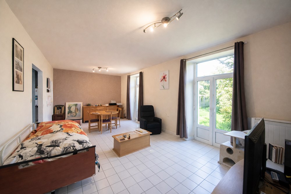 CHARMANTE MAISON A RENOVER - 3 CHAMBRES - JARDIN CLOS ARBORE - CADRE AGREABLE - PROCHE CENTRE - 5 MINUTES DE LA MER photo 2