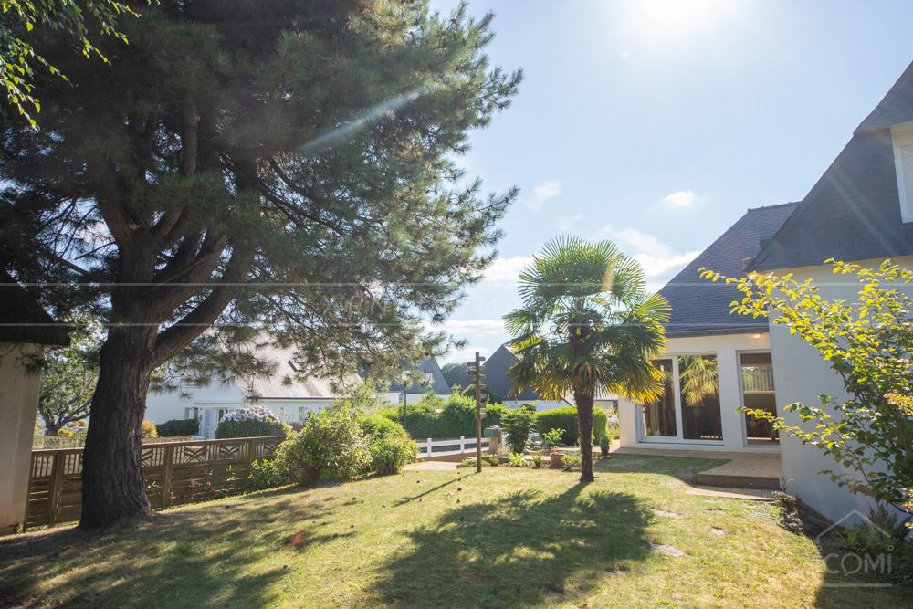 MAISON T6 DE 150 M² - TERRAIN DE +600M² - 4/5 CHAMBRES - GARAGE ET CARPORT - RARE photo 4