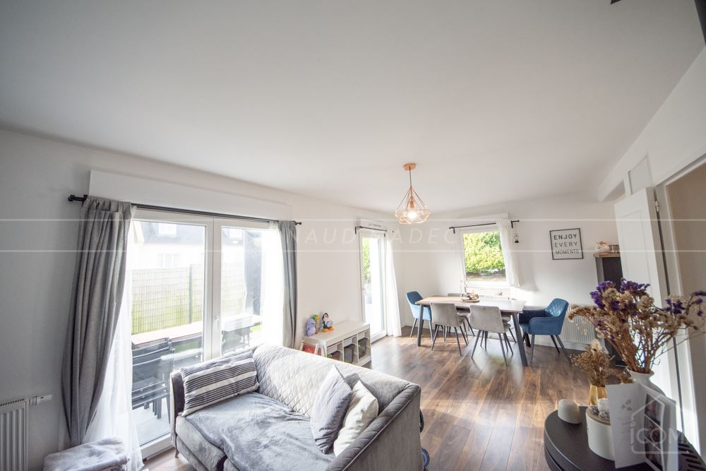 MAISON CONTEMPORAINE RECENTE - T3 - BELLE PIECE DE VIE TRIPLE AVEC CUISINE US - 2 GRANDES CHAMBRES - AUCUNS TRAVAUX - RARE photo 3