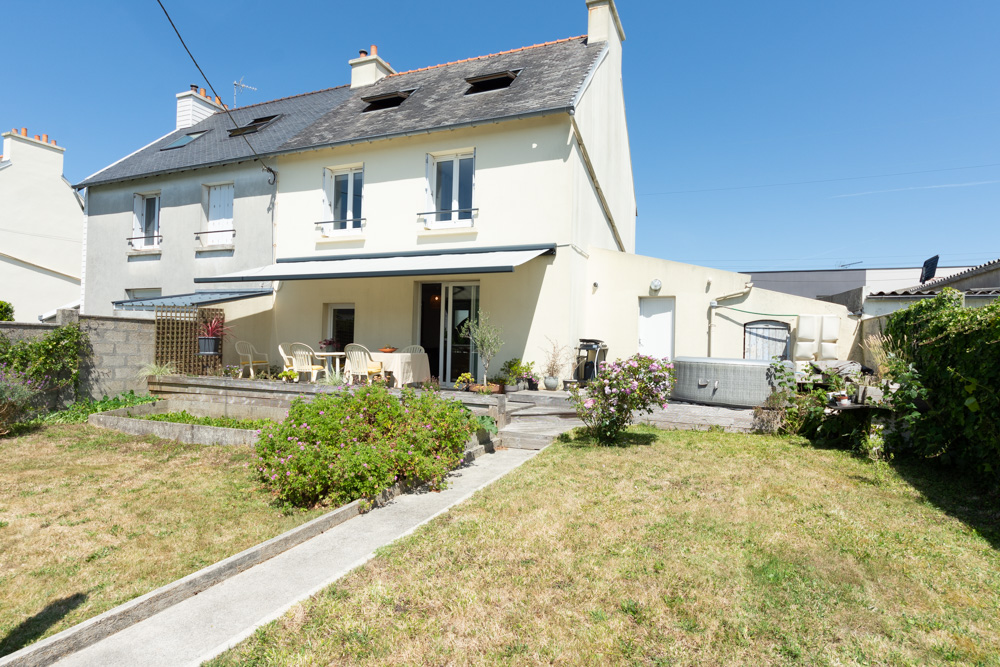 MAISON CITAIDINE T5 DE 110M² AVEC 3 CHAMBRES - GARAGE - TERRASSE - TERRAIN CLOS 375M²