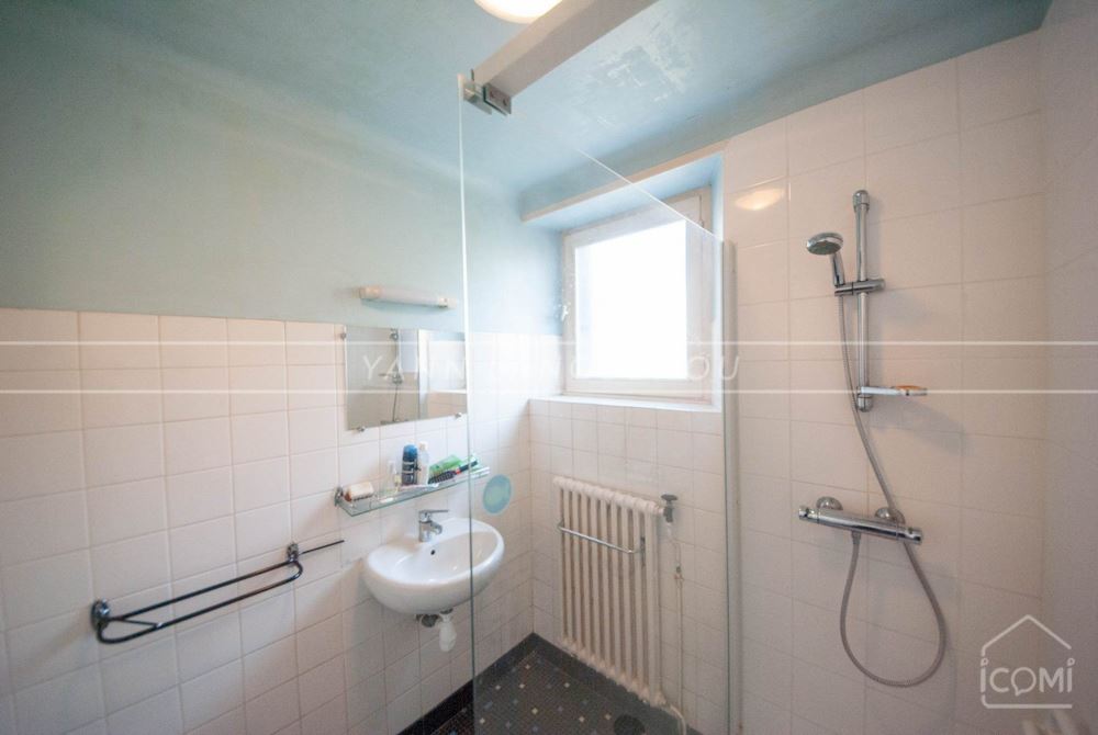 MAISON 140 M² - A RENOVER - GARAGE - PROCHE GARE - 6 CHAMBRES POSSIBLE - PIECE DE VIE 40M² POSSIBLE - TERRAIN 470M² photo 3