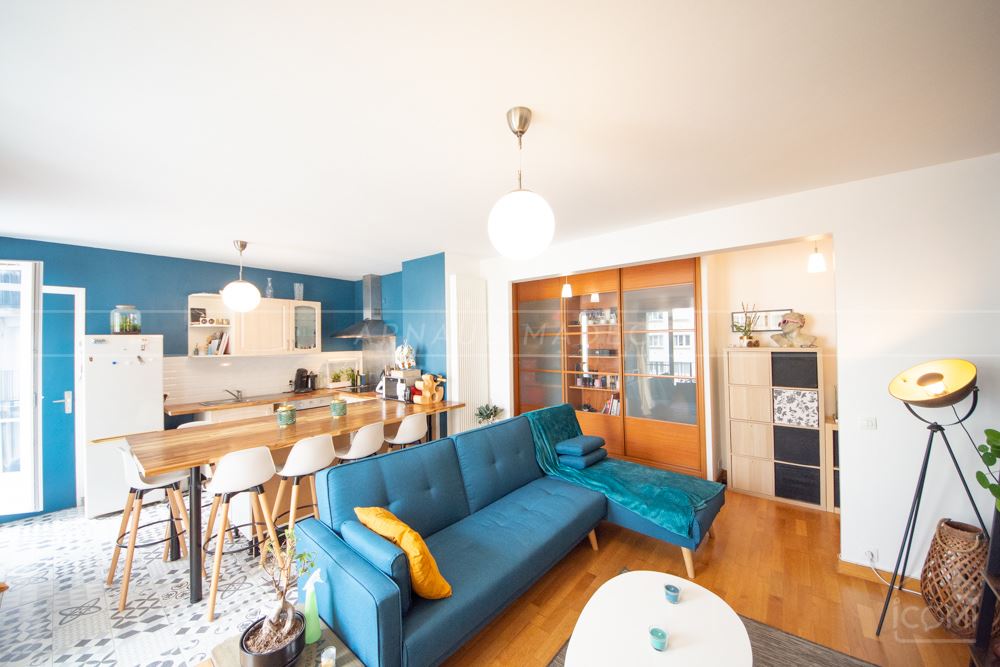 APPARTEMENT T3 - PIECE DE VIE DOUBLE AVEC CUISINE US - 2 BELLES CHAMBRES - SDE - DALLE BETON - BALCON - GARAGE POSSIBLE - RARE