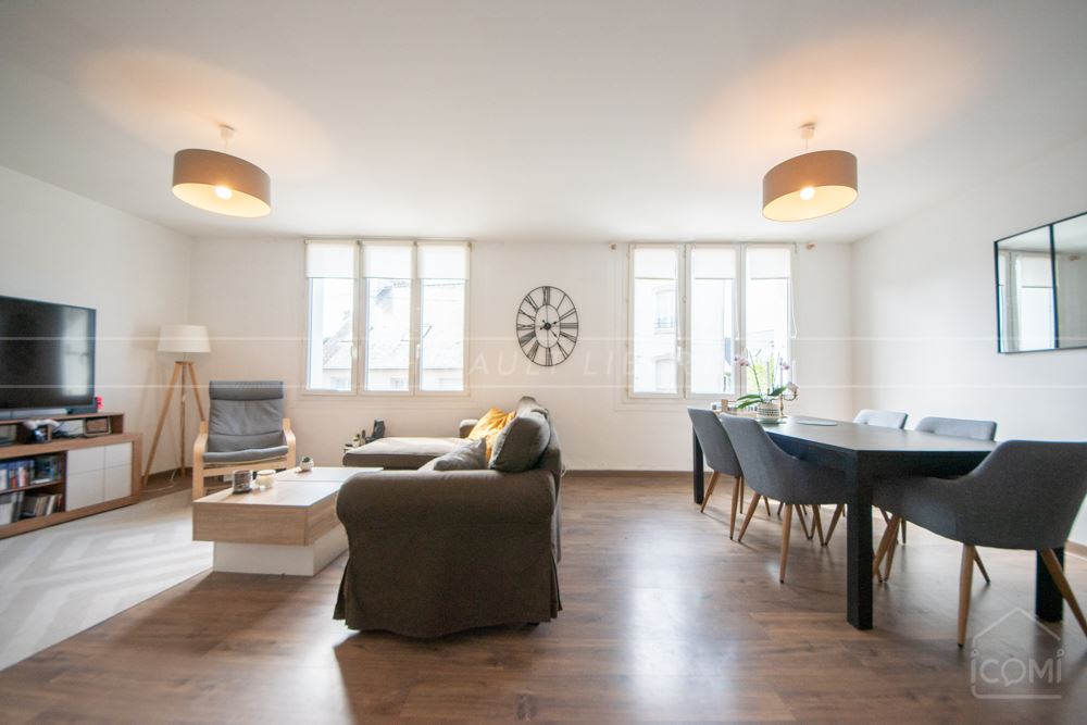 APPARTEMENT AVEC JARDIN PRIVATIF DE 496M² - 2 CHAMBRES - 1ER ETAGE - RARE - RIVE DROITE BEAUMANOIR