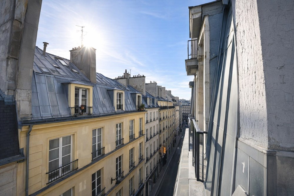 PARIS 01 - APPARTEMENT - 55 M2 - 2 PIECES photo 3