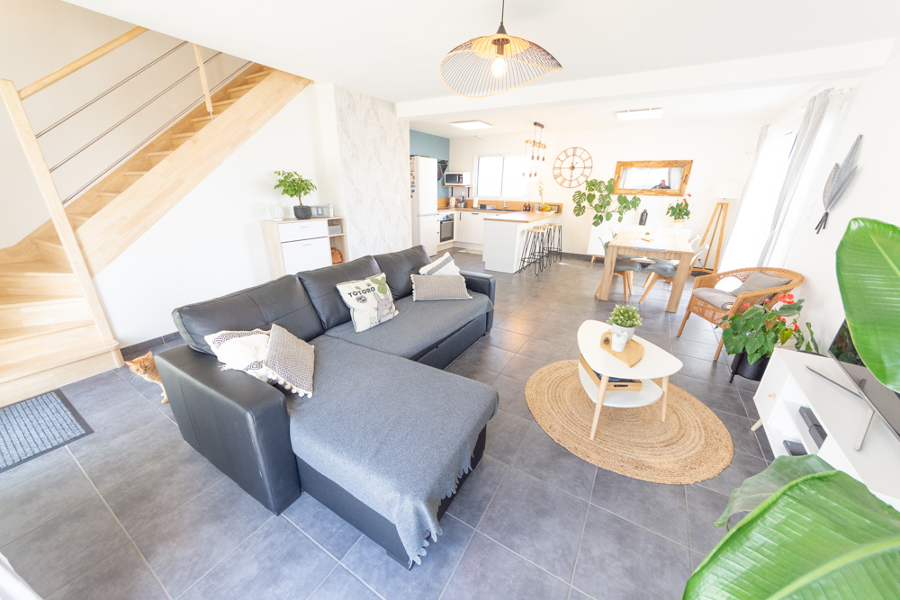 MAISON RECENTE INDIVIDUELLE T5 112M² - 4 CHAMBRES - GARAGE - TERRAIN 320M² CLOS - TERRASSE 34M² - AUCUN TRAVAUX photo 2