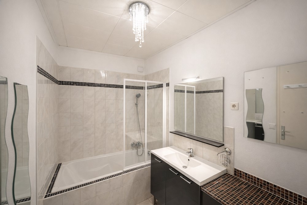 BELLEVUE/PENFELD - APPARTEMENT 105 M² - GRANDE PIECE DE VIE - 4 CHAMBRES - PARKING SOUTERRAIN - ASCENSEUR - FORTE RENTABILITE POSSIBLE photo 4